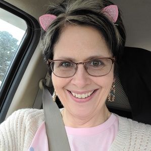 Meet your Posher, Janice